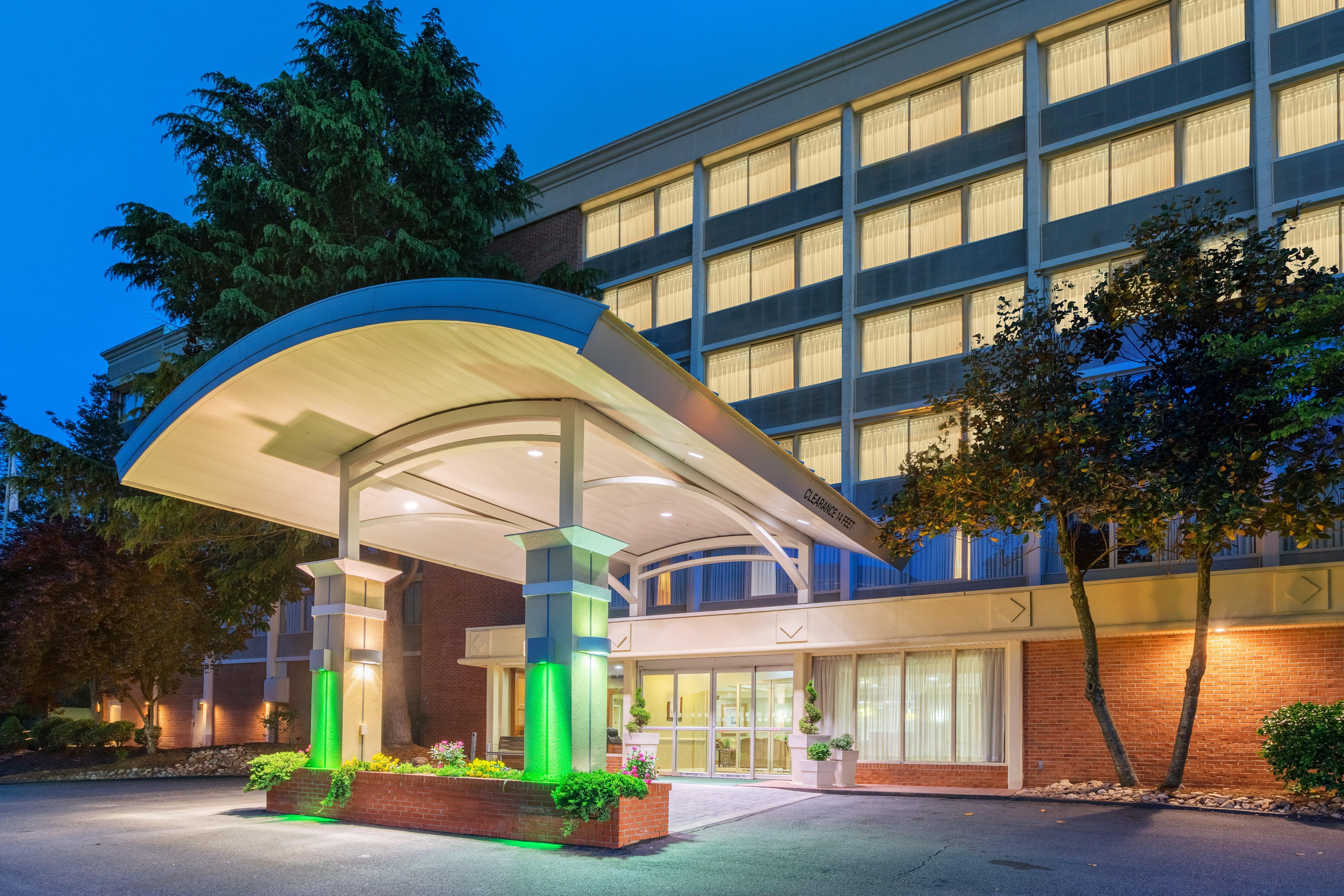 Holiday Inn Charlottesville-Monticello By Ihg Exterior photo